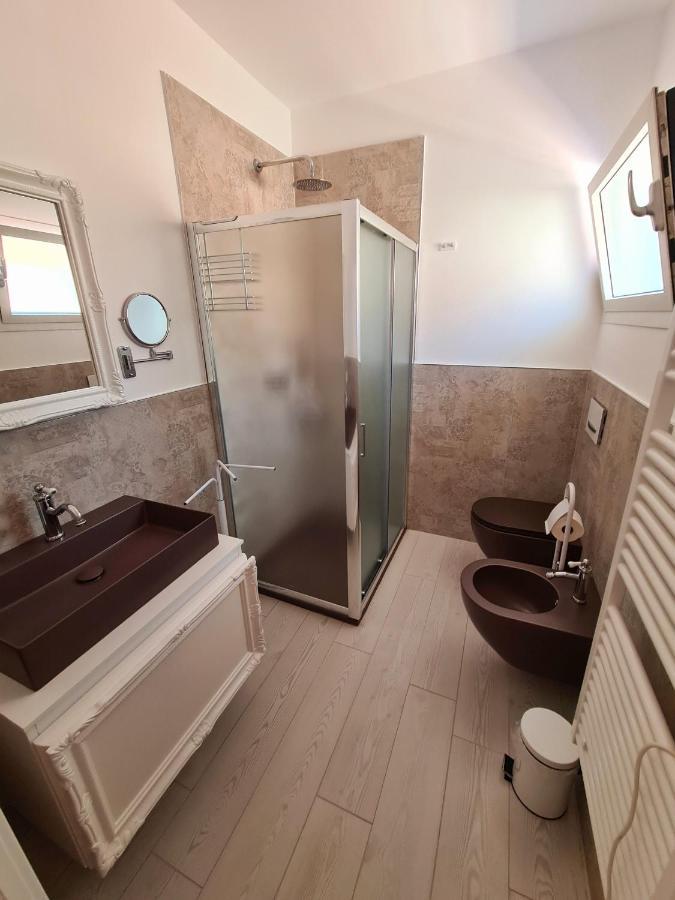 Isola Nel Parco Villas & Rooms 라마달레나 외부 사진