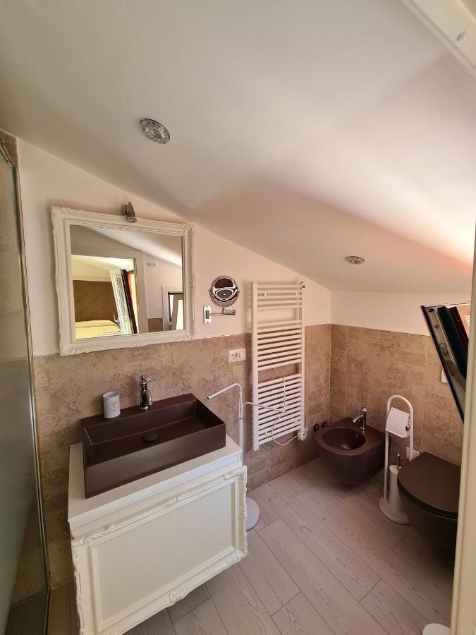 Isola Nel Parco Villas & Rooms 라마달레나 외부 사진