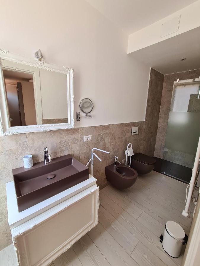 Isola Nel Parco Villas & Rooms 라마달레나 외부 사진