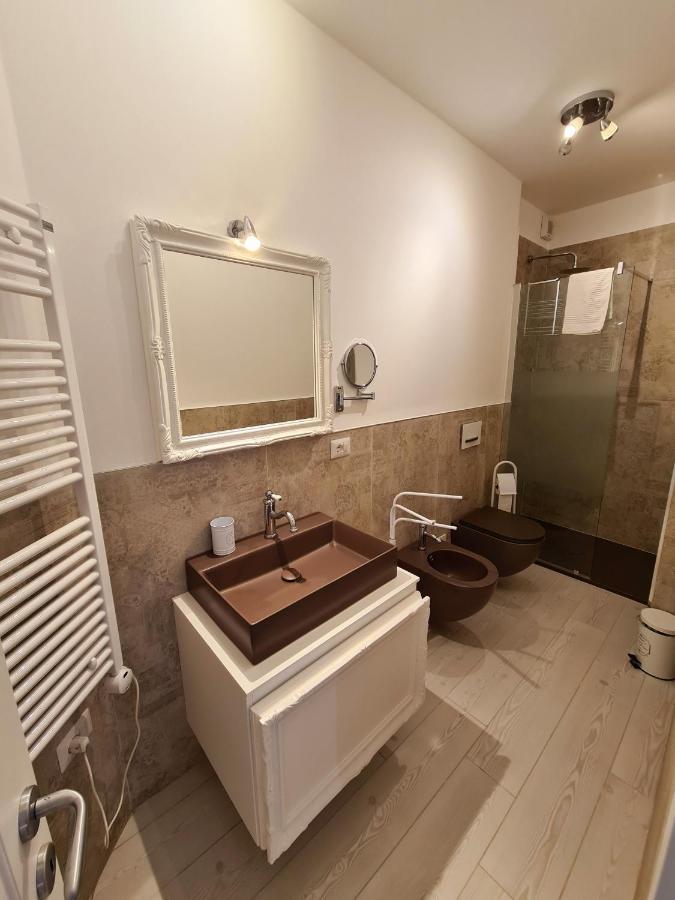 Isola Nel Parco Villas & Rooms 라마달레나 외부 사진